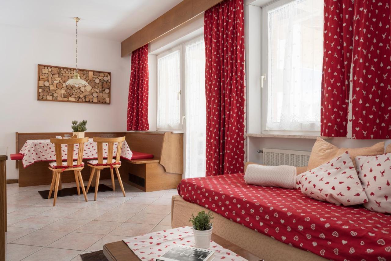 A. Paolo Apartments Vigo di Fassa Esterno foto