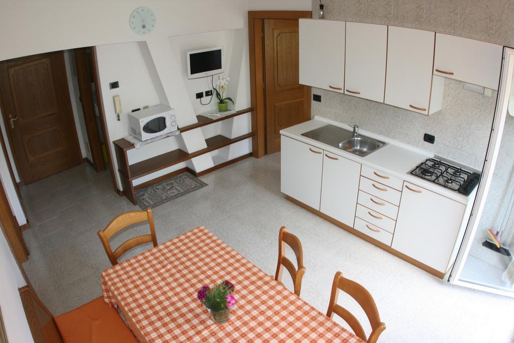 A. Paolo Apartments Vigo di Fassa Esterno foto
