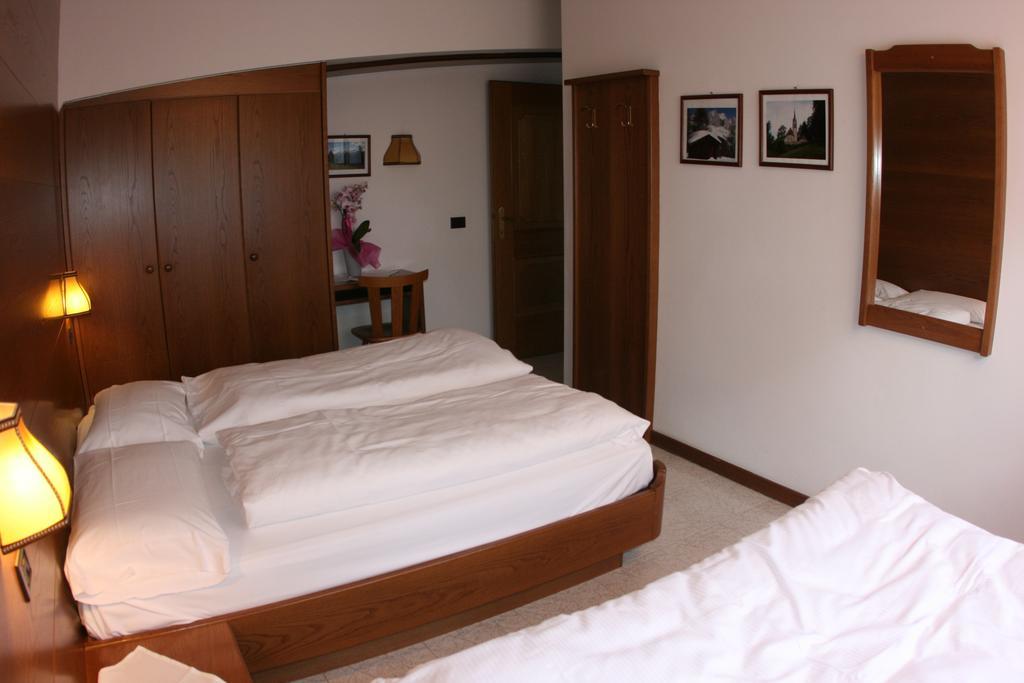 A. Paolo Apartments Vigo di Fassa Esterno foto