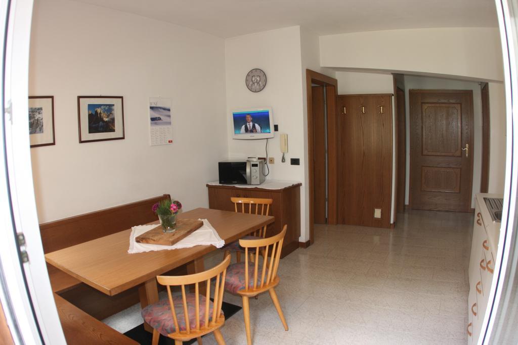 A. Paolo Apartments Vigo di Fassa Esterno foto
