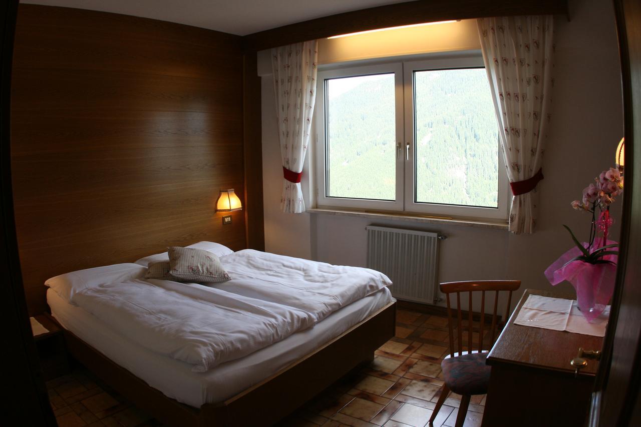 A. Paolo Apartments Vigo di Fassa Esterno foto